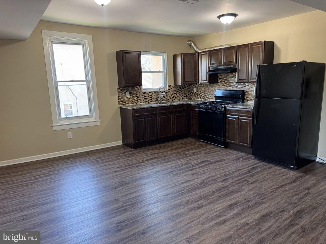 410 Folcroft Ave #3 - Photo 6 of 17
