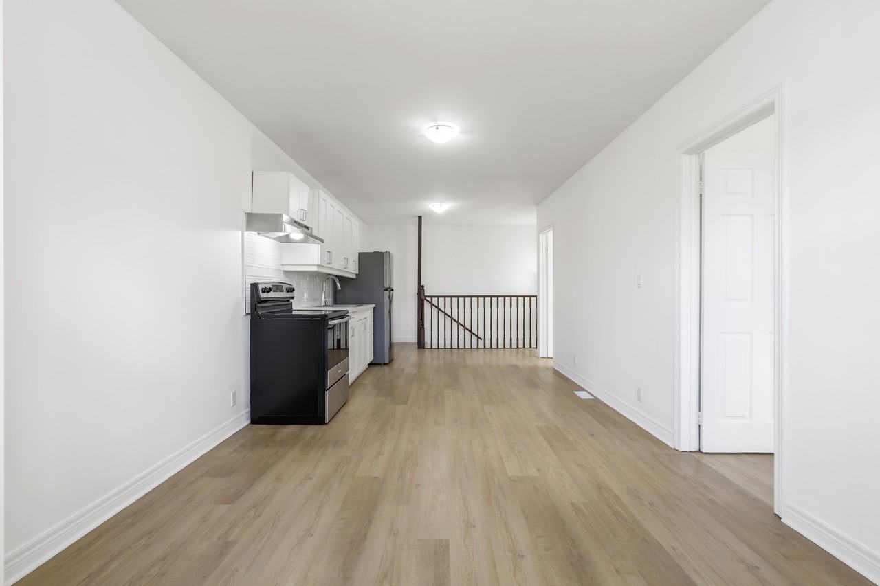 121 Melrose Avenue #3 - Photo 6 of 25