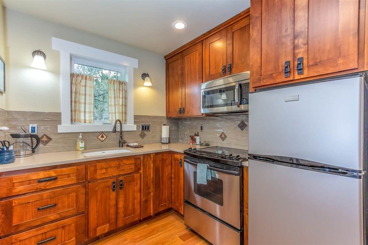 1345 Nw Cumberland Ave #1330987P - Photo 7 of 12