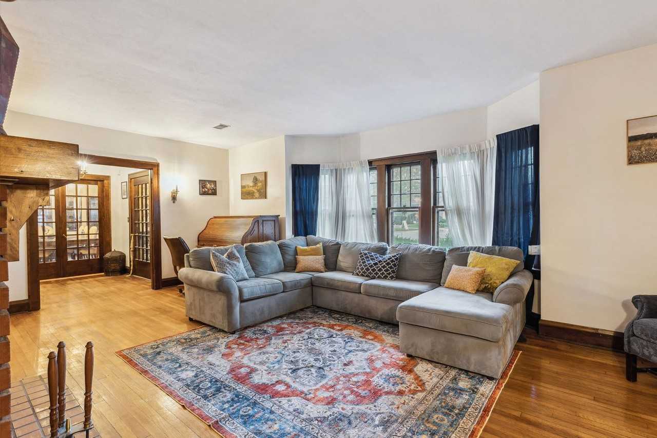 11200 Lake Ave #1593874P - Photo 4 of 50