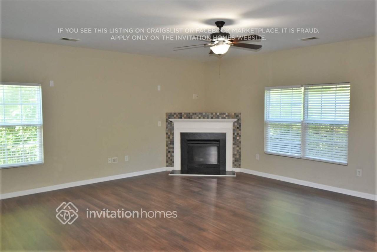 5011 Miller Dr - Photo 3 of 13