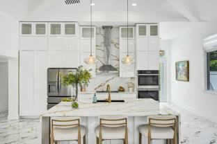 202 Southeast 4th Street - Photo 1 of 1