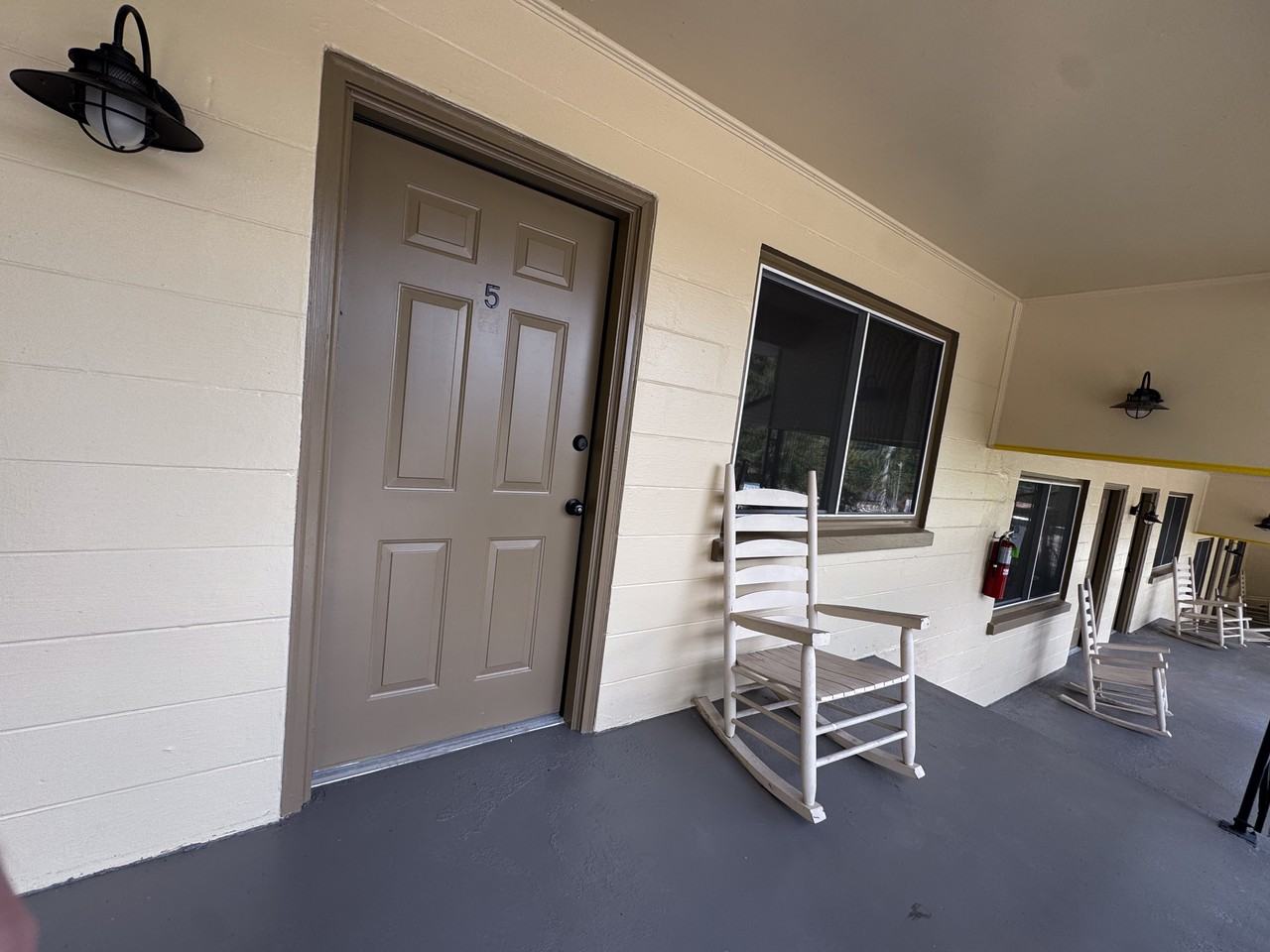 1595 Soco Rd #5