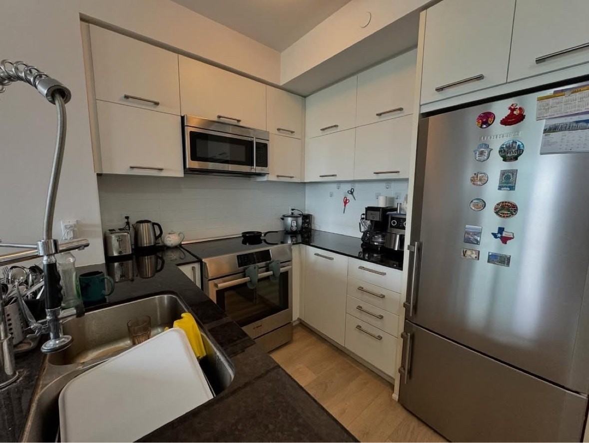 5162 Yonge Street #3602 - Photo 5 of 10