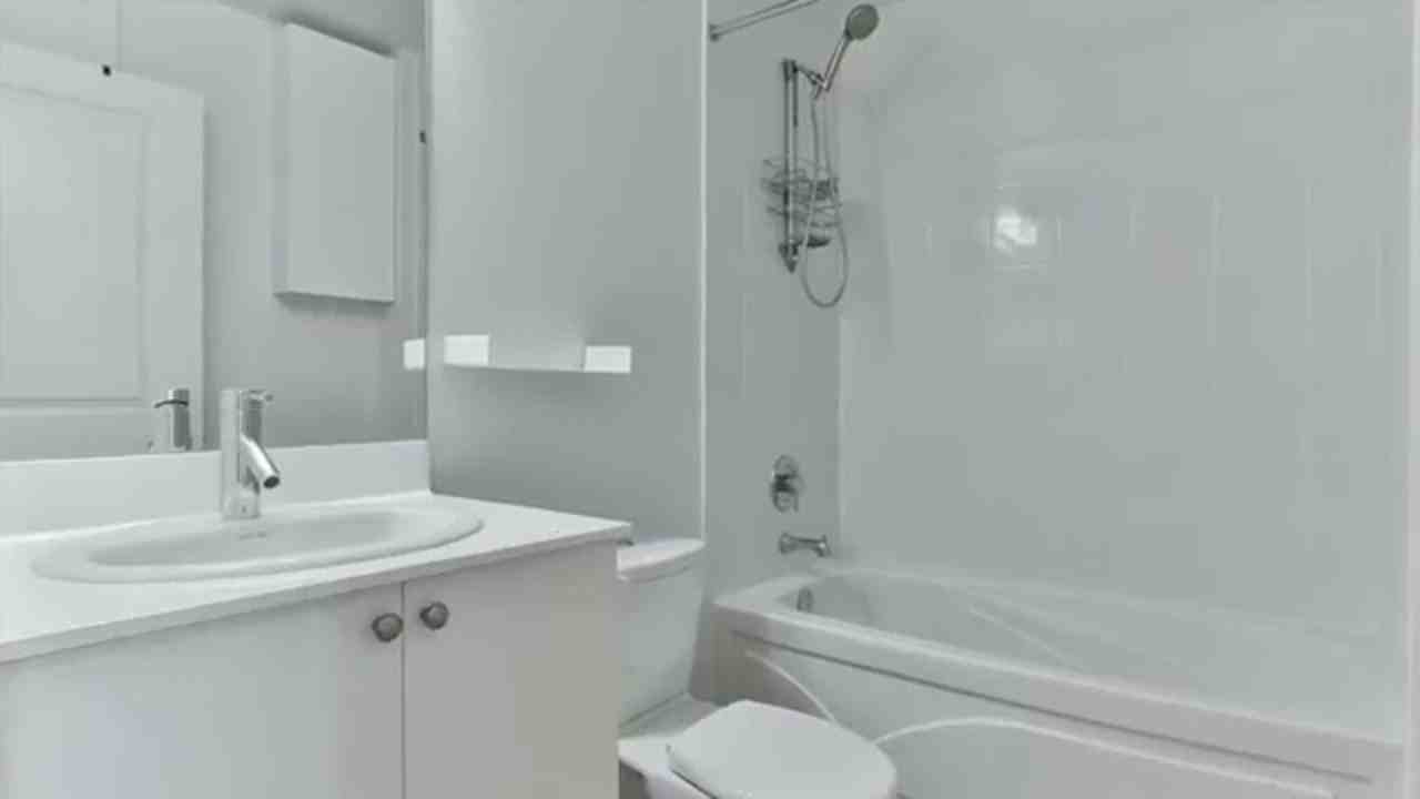 5162 Yonge Street #3602 - Photo 6 of 10
