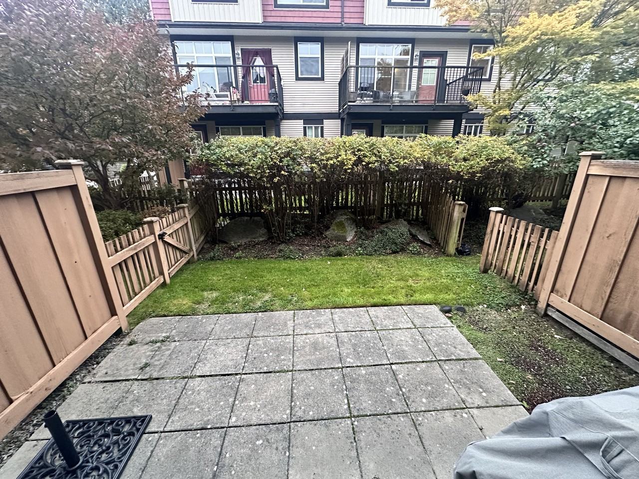 6299 144 Street #75 - Photo 5 of 10