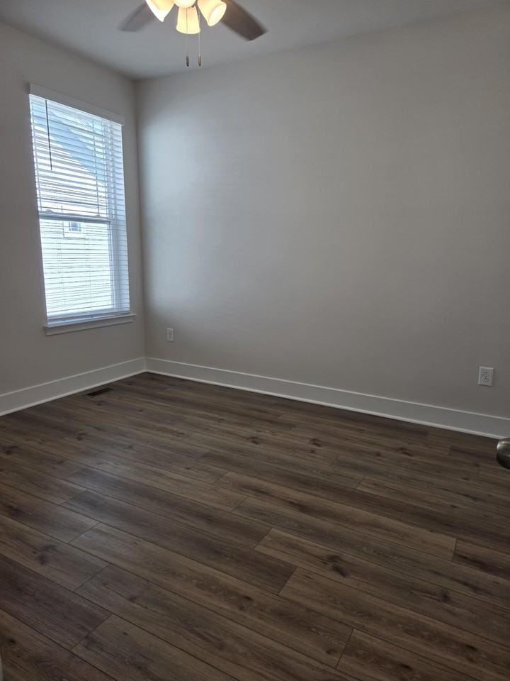 3954 Katmai St - Photo 3 of 18