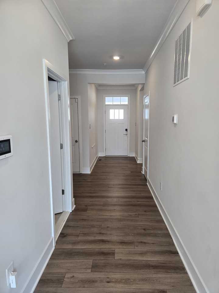 3954 Katmai St - Photo 5 of 18