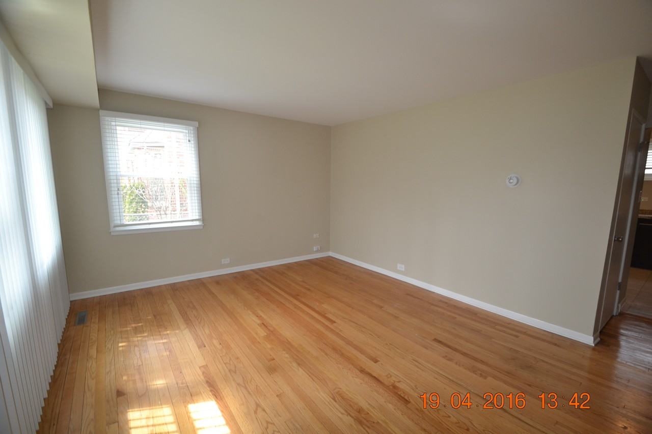 7010 Wilson Terrace - Photo 3 of 19