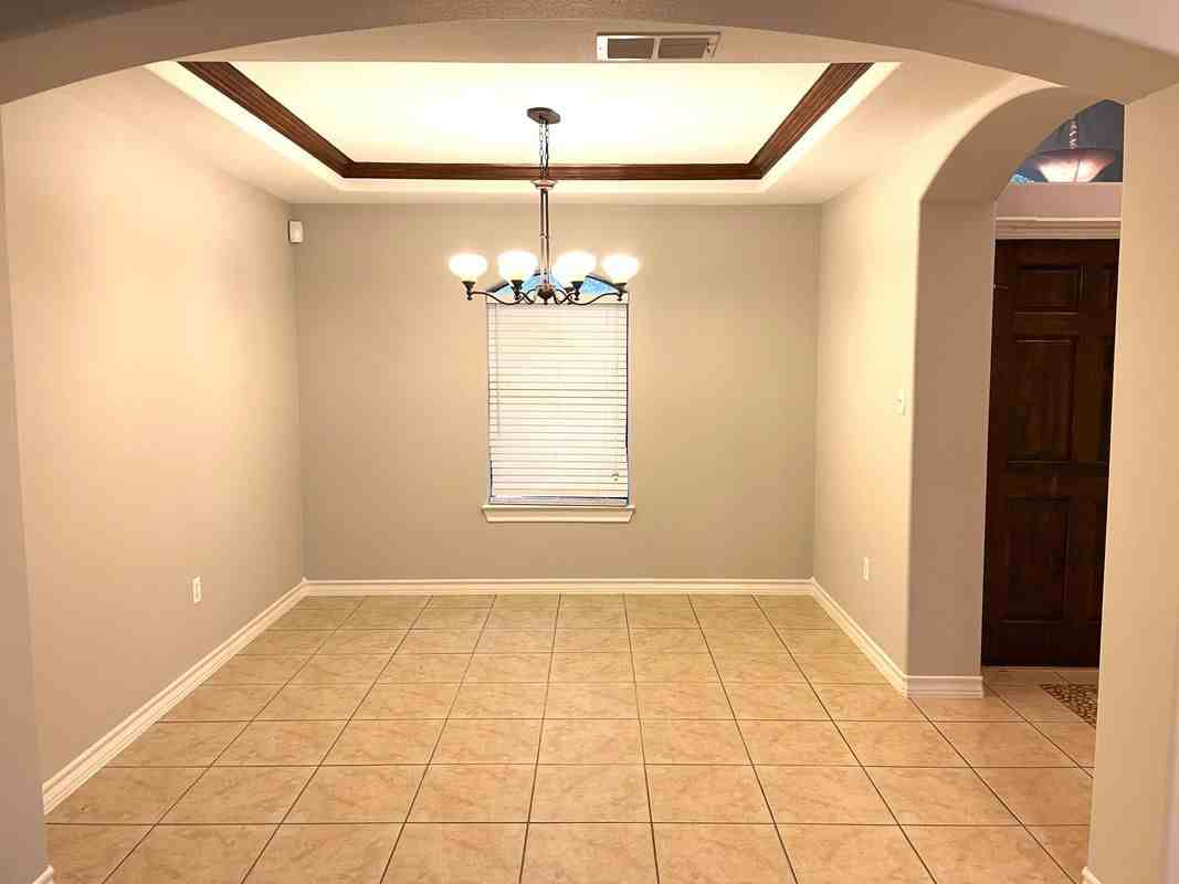 116 Knoll Ave - Photo 6 of 25