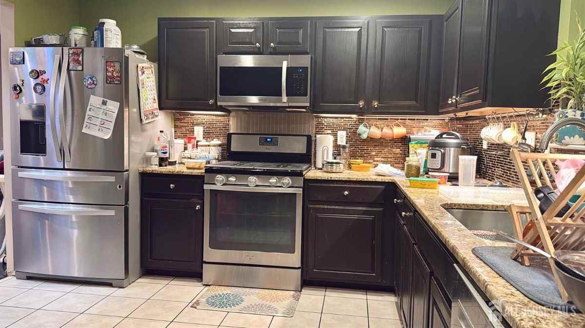72 Heatherwood Dr - Photo 6 of 18