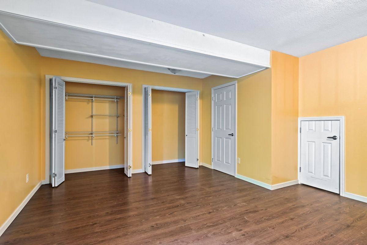 10810 Carmichael Rd - Photo 4 of 24