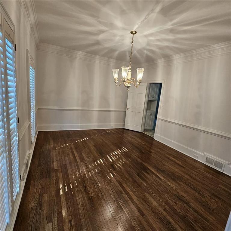 8635 Lake Glen Ct - Photo 6 of 31