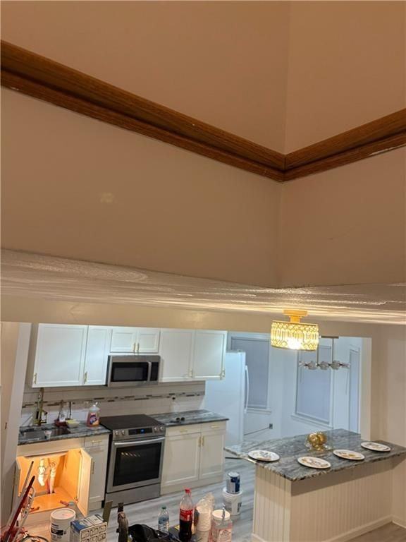 793 W Shore Rd - Photo 3 of 6
