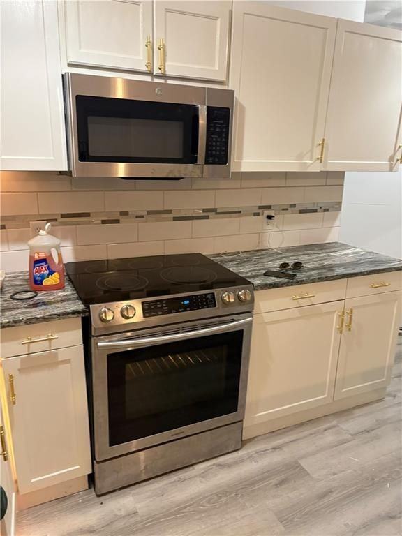 793 W Shore Rd - Photo 4 of 6