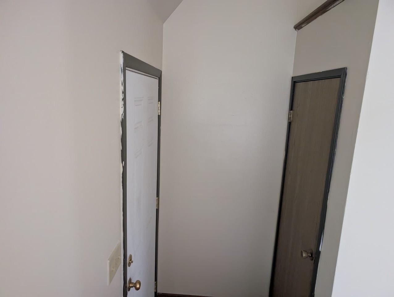 809 Edgebrook Drive #15 - Photo 6 of 35