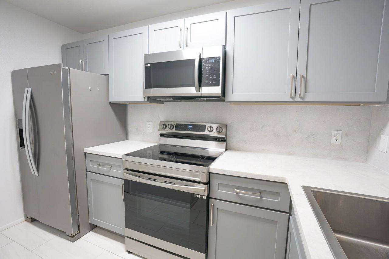 1865 Palm Cove Boulevard #9-209 - Photo 4 of 11