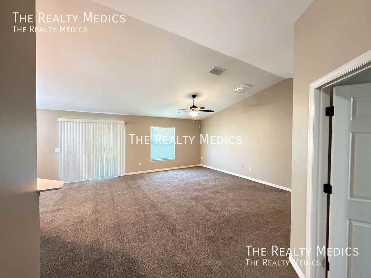 16700 Sw 29th Terrace Rd - Photo 4 of 19