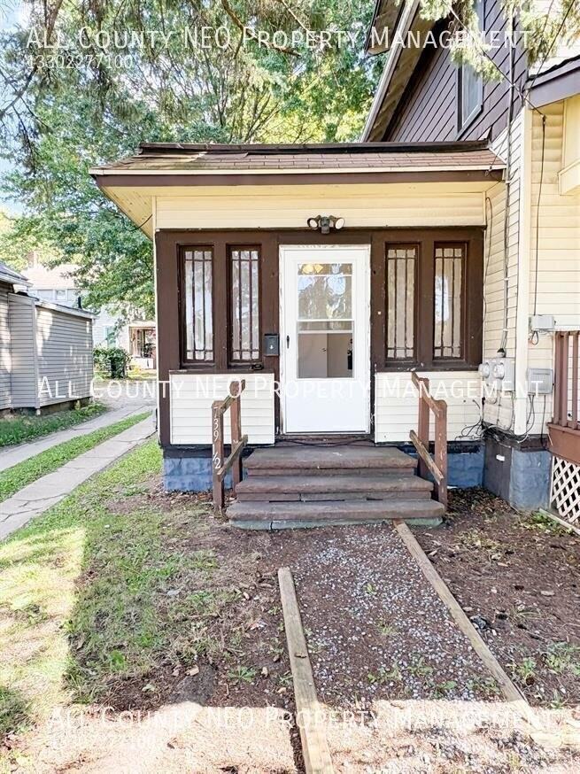 739 1/2 Sumner St #739