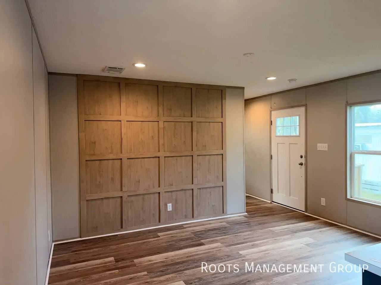 300 Brantley Dr #59 - Photo 3 of 16
