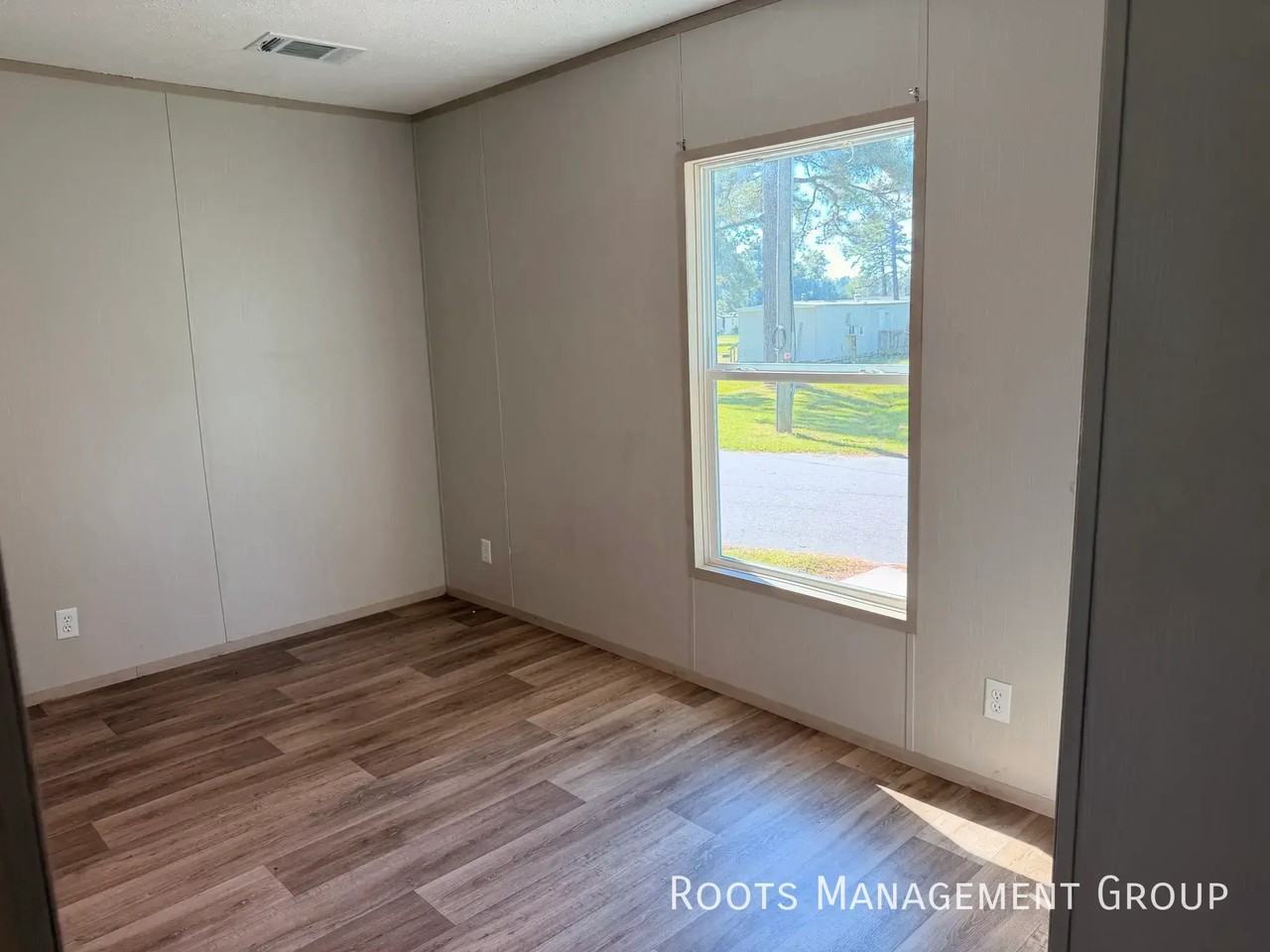 300 Brantley Dr #59 - Photo 5 of 16