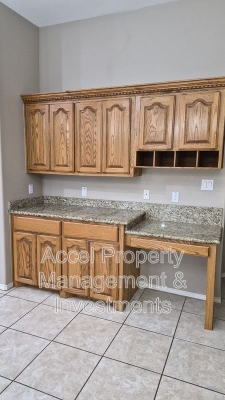 4512 Pelican Ave - Photo 5 of 14