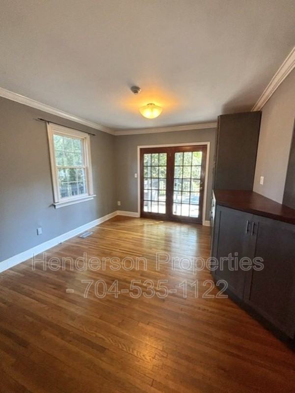 1332 Saint Julien St - Photo 5 of 16