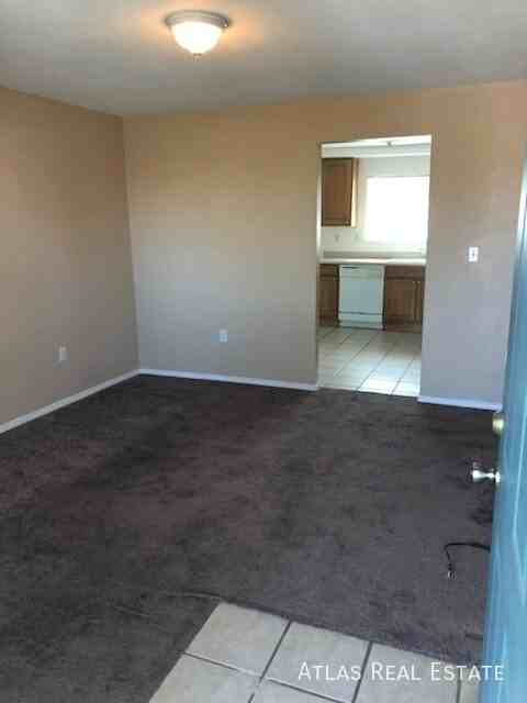 930 Bishop Ct #A - Photo 4 of 16