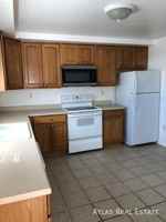 featured image of 940 Bishop Ct #D