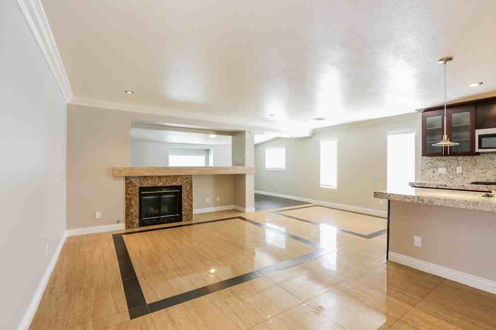2244 Triumph Hills Dr - Photo 3 of 16