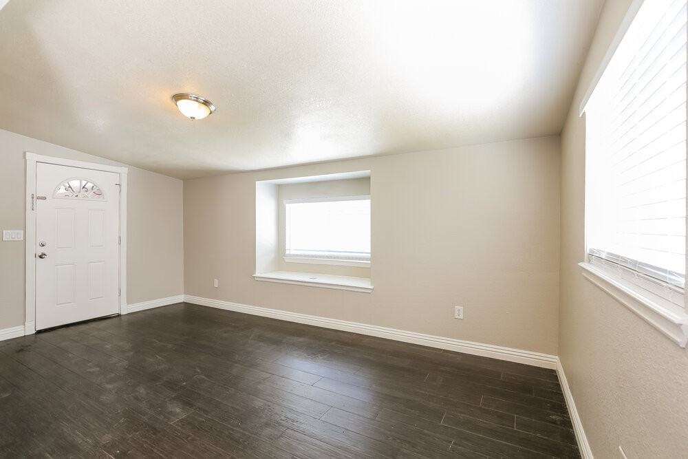 2244 Triumph Hills Dr - Photo 6 of 16