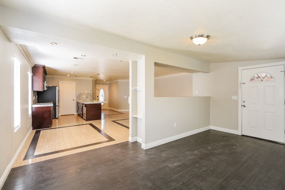 2244 Triumph Hills Dr - Photo 7 of 16