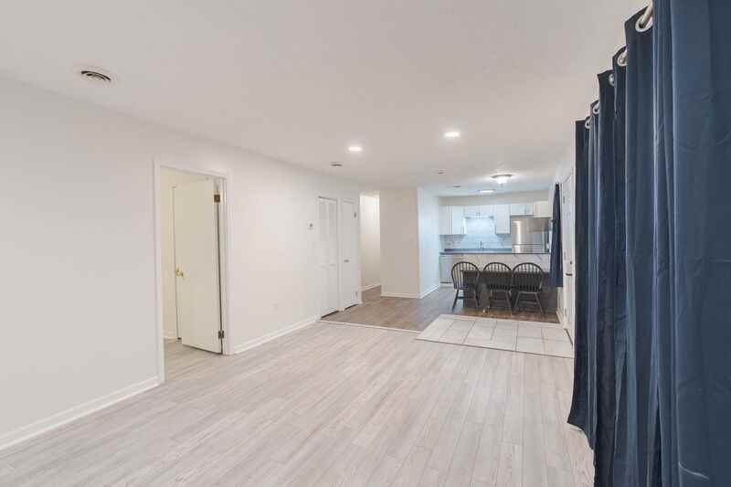 122 Timber Dr - Photo 3 of 14