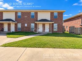 featured image of 3902 Gus Dr #D