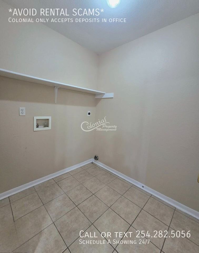 3504 Littleleaf Dr #B - Photo 5 of 12
