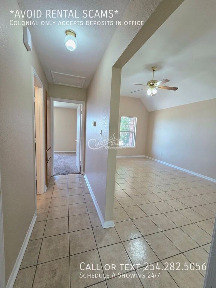 3504 Littleleaf Dr #B - Photo 7 of 12