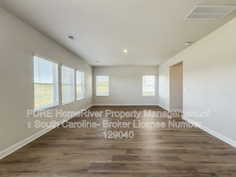 210 Moretz Pl - Photo 2 of 22