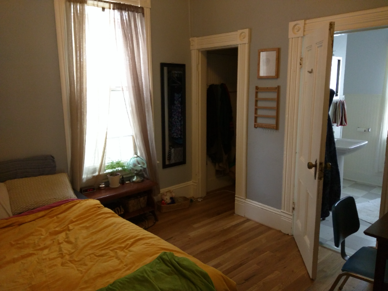 78 Ne Fremont St #A - Photo 7 of 9