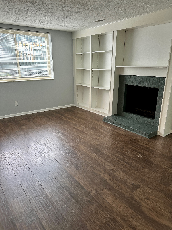3256 Rainier Ave - Photo 3 of 32