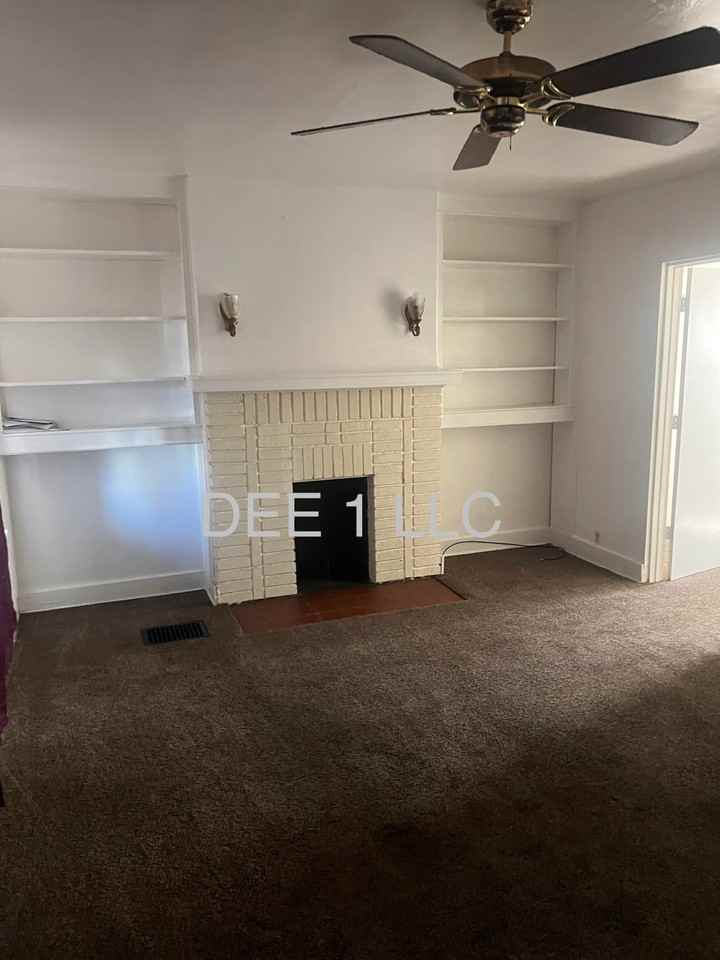 760 Cherokee St - Photo 4 of 5