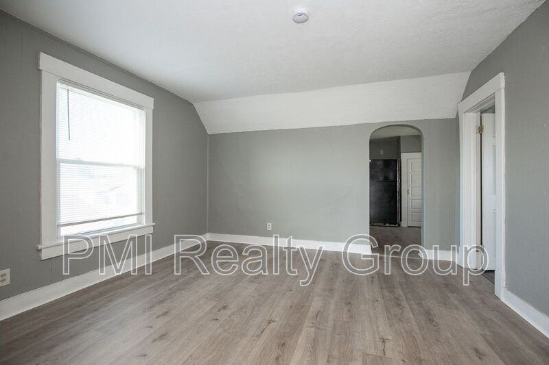 1222 West Dr #2 - Photo 5 of 42