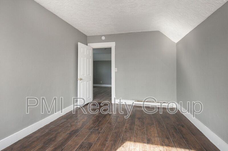 1222 West Dr #2 - Photo 7 of 42