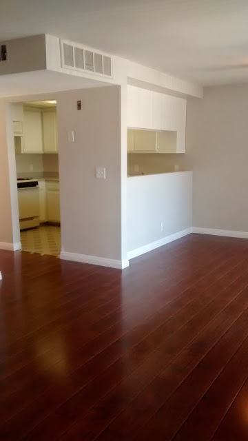 6910 Kester Ave - Photo 2 of 7