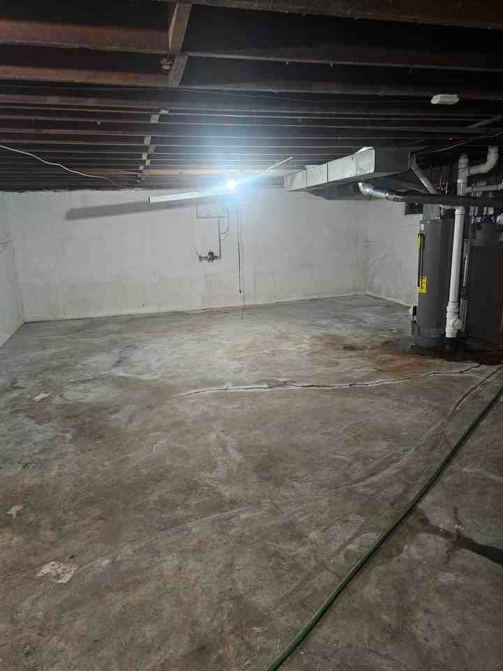 1327 S Arlington Ave - Photo 6 of 7
