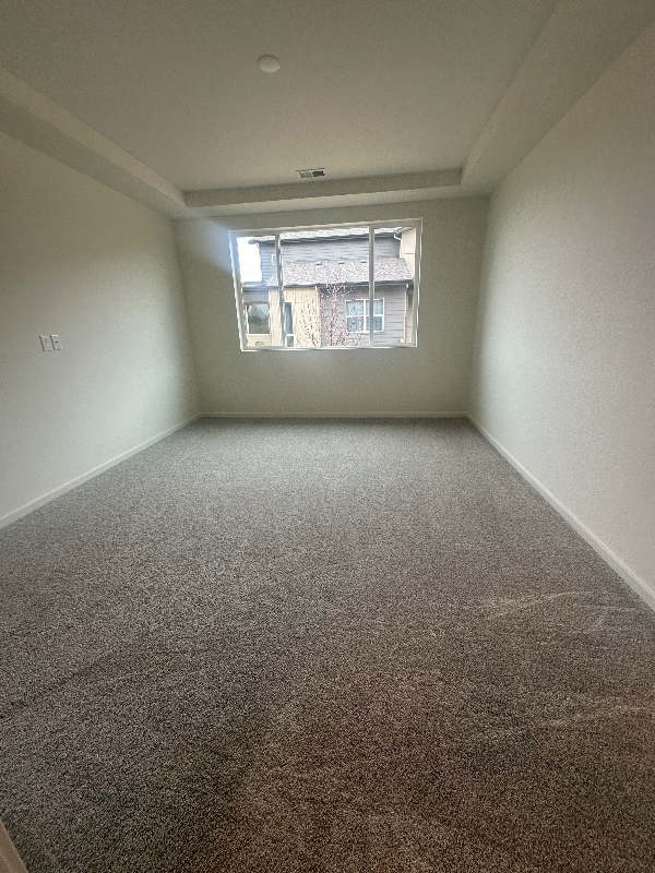 4960 Denys Dr - Photo 7 of 17
