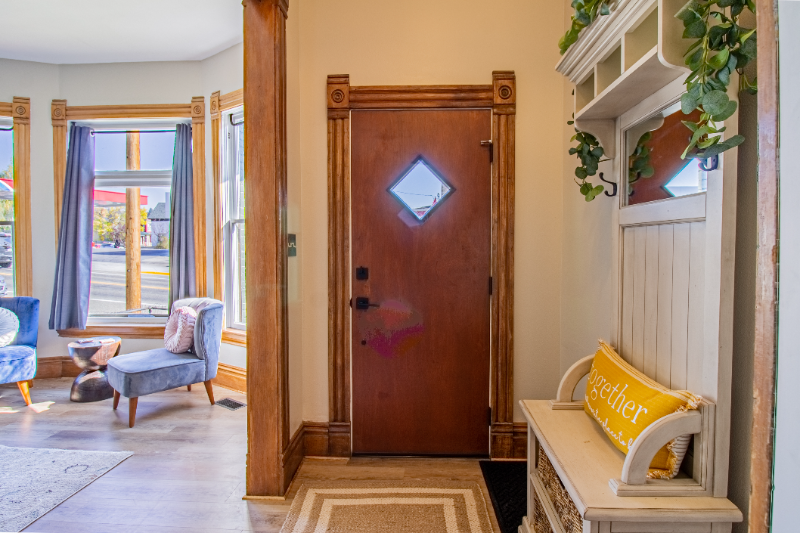 9 S Excelsior Ave - Photo 4 of 41