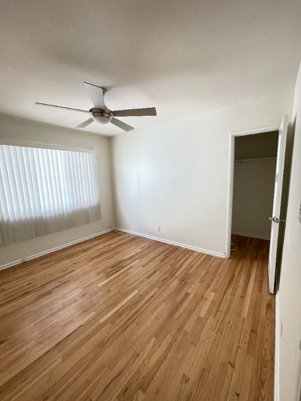 7021 Glasgow Ave - Photo 6 of 7