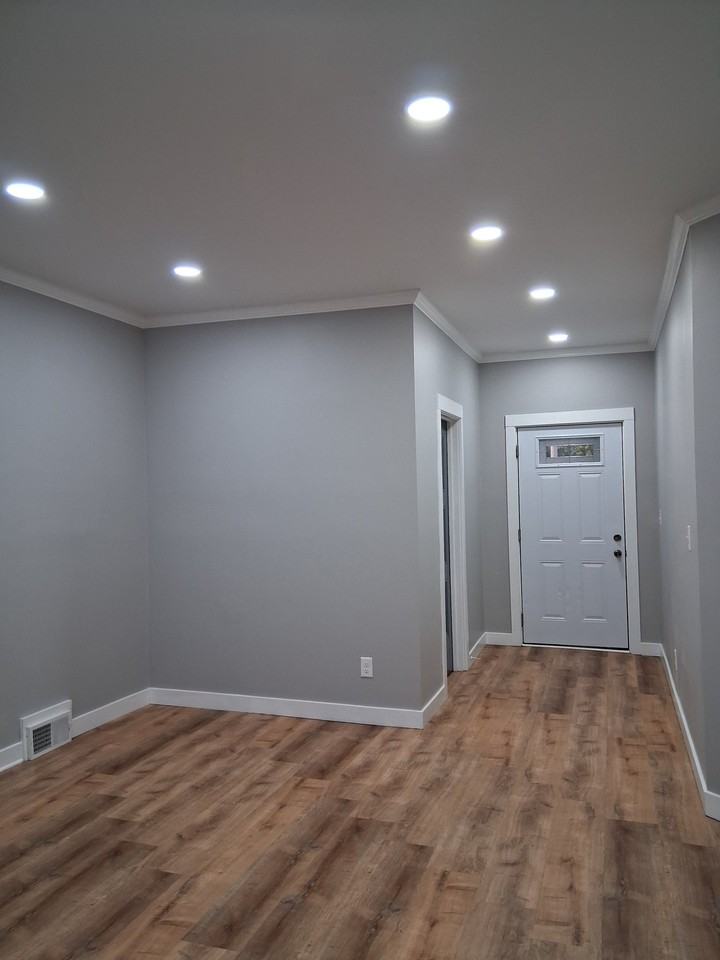 1312 W Widenham St - Photo 6 of 38