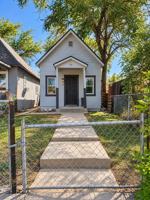 featured image of 910 W 13th St