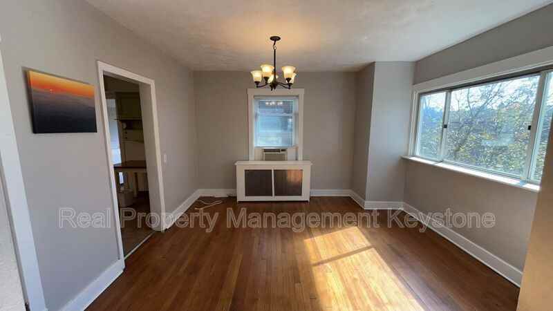 2329 Spokane Ave - Photo 6 of 28
